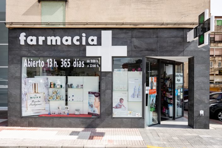 Reforma Farmacia Gemma Calderón